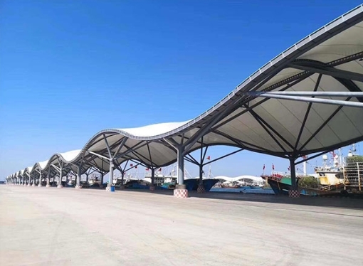 行人通道遮陽棚的作用有哪些？